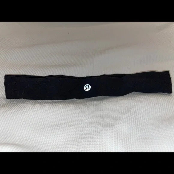 Lululemon headband - Picture 1 of 3